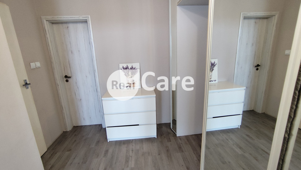 PREDAJ - 3i byt, Dopravná ul., Bratislava - Rača