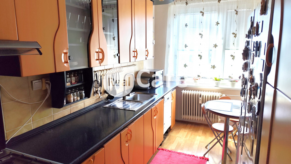 PREDAJ - 3i byt, Dopravná ul., Bratislava - Rača