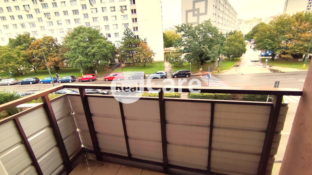 Prenájom 1 izbový byt + balkón, Vyšehradská ul.