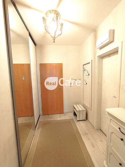 Prenájom 1 izbový byt + balkón, Vyšehradská ul.