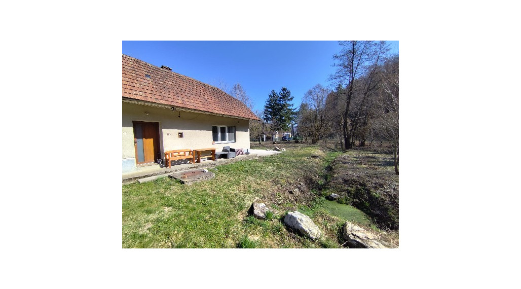 PRENÁJOM - Rodinný dom - PRAŠNÍK